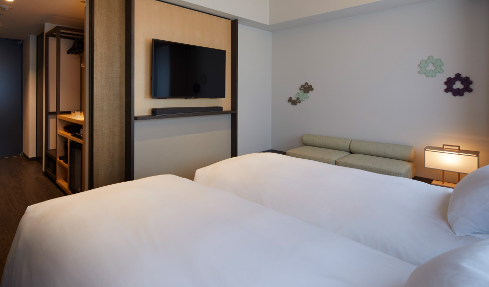 CORNER TWIN (UNIVERSAL)